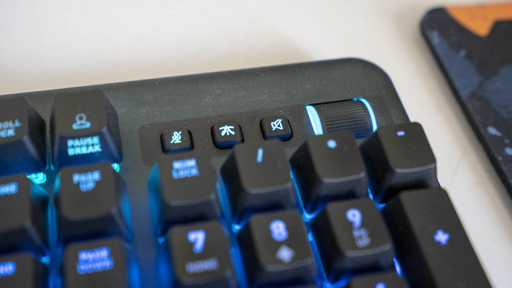 fnatic streak gaming keyboard