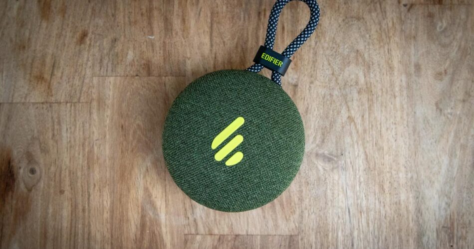 Edifier_,p100_plus_1