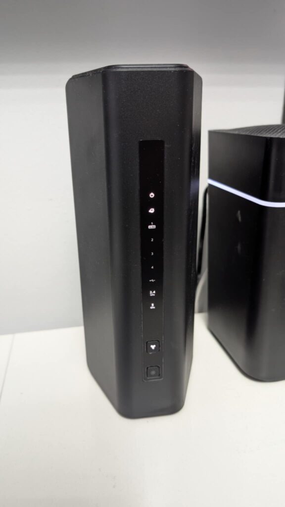 netgear rs200 router